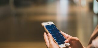 Czym zajmuje się dział e-commerce? Czym zajmuje się dział e-commerce?