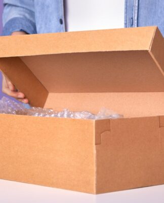 Jak zabezpieczyć towar w kartonie